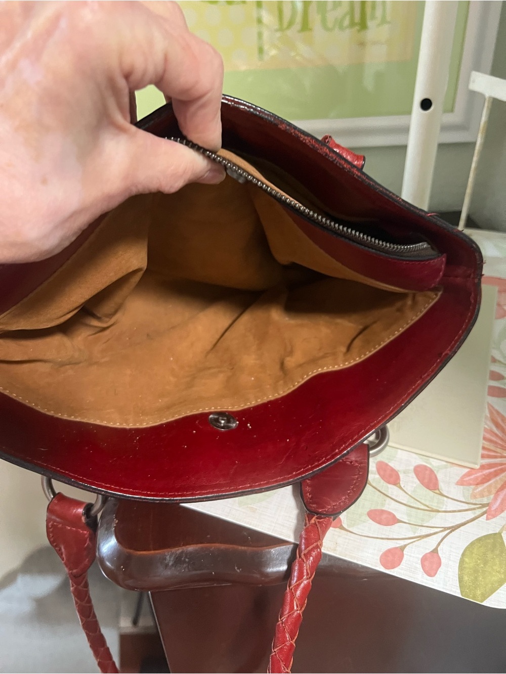 Patricia Nash Burgundy Tooled Plum Leather Shoulder Bag - Picture 3 of 11